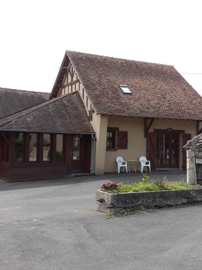 Les Brulis Chambre D'Hotes Chatillon-sur-Loire Екстер'єр фото